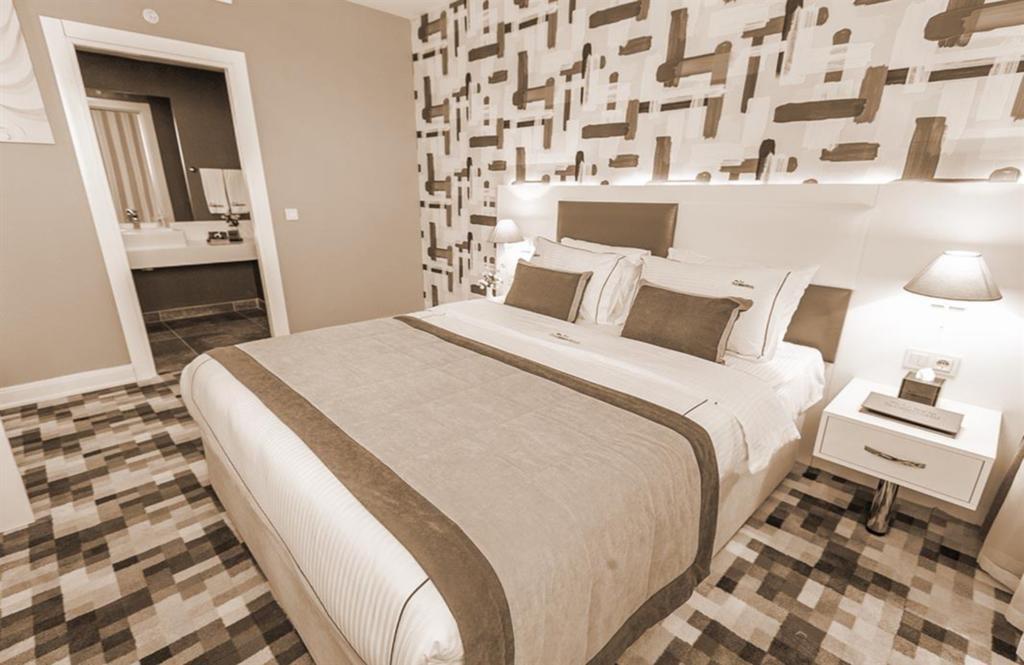 Mayi Hotel Istanboel Buitenkant foto